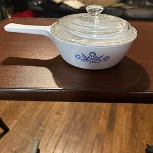 Vintage mid-century modern 1 pint sauce pan/storage container from corning ware.
